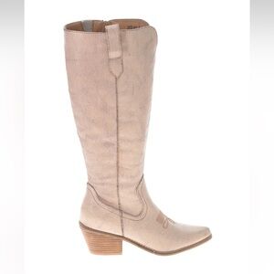 Women's Tan Knee-High Boots